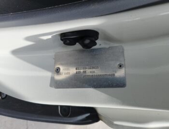 Vin Plate
